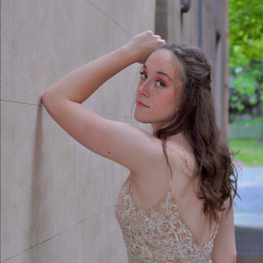 Meet your Posher, Sadie